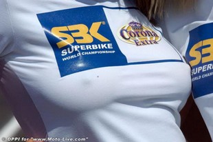 Paddock-Girls-1_053.jpg