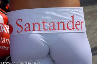 Paddock-Girls-1_054.jpg