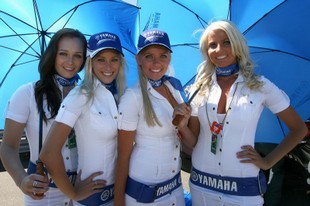 Paddock-Girls-1_060.jpg
