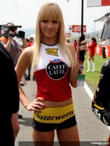 Paddock-Girls-1_084.jpg