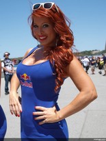 Paddock_girls-3_068.jpg