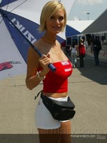 Paddock-girls-7_68.jpg