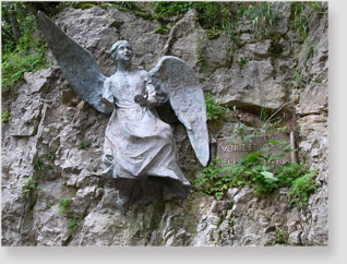 MADONNA DELLA CORONA