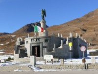 passo_tonale_2011_16.JPG